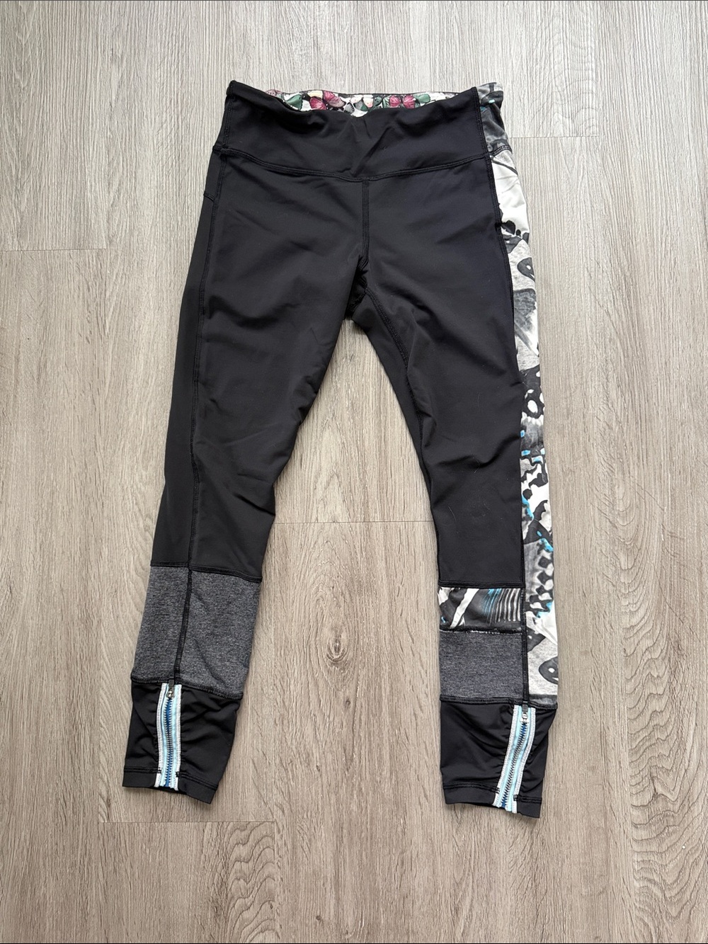 lululemon athletica Black Leggings with Patterned Side Panels